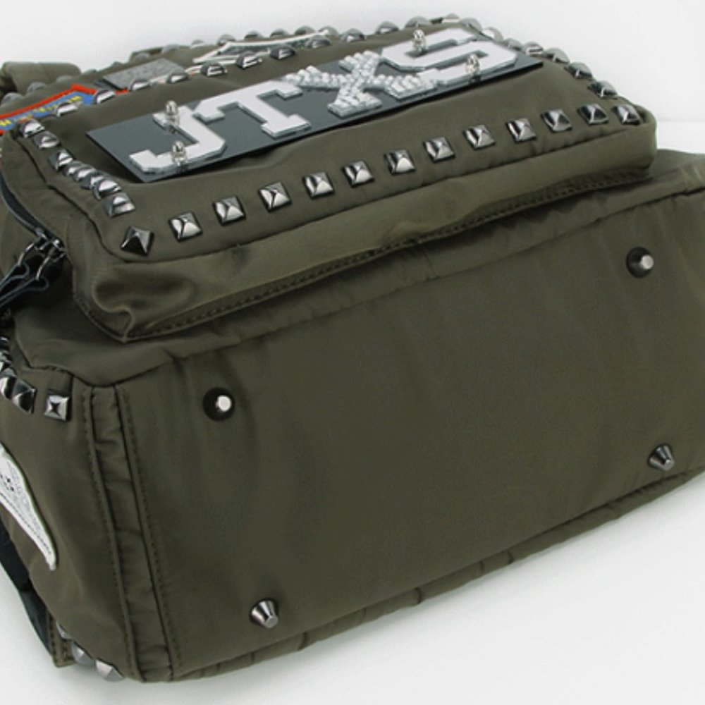 Backpack - Picture 5 of 5